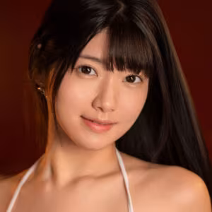 美木ひなの